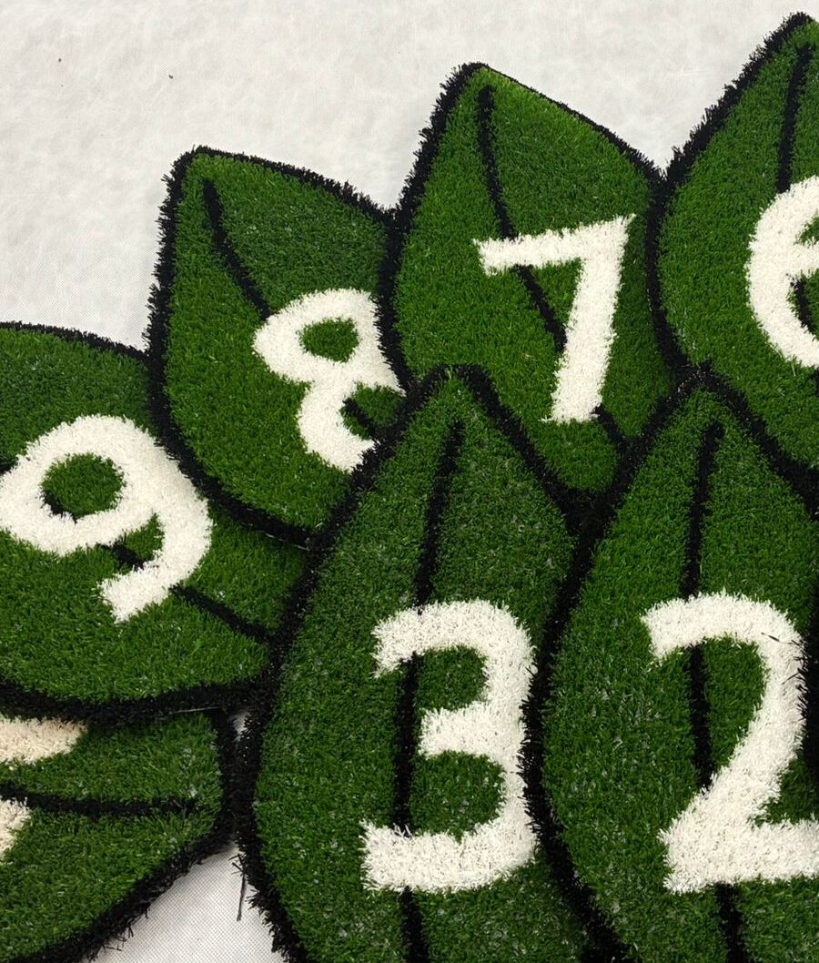 Kunstgras figuren van Heesters Kunstgras, hinkelbaan 1 - 10